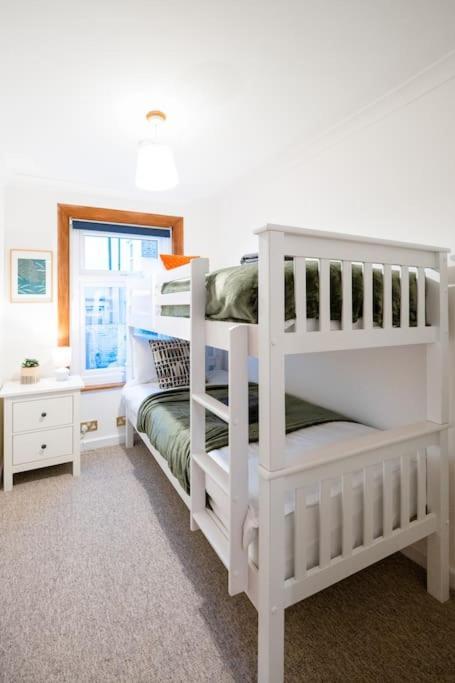 3 Bedroom Home Close To Town Centre With Wifi & Garden Royal Tunbridge Wells Exteriör bild